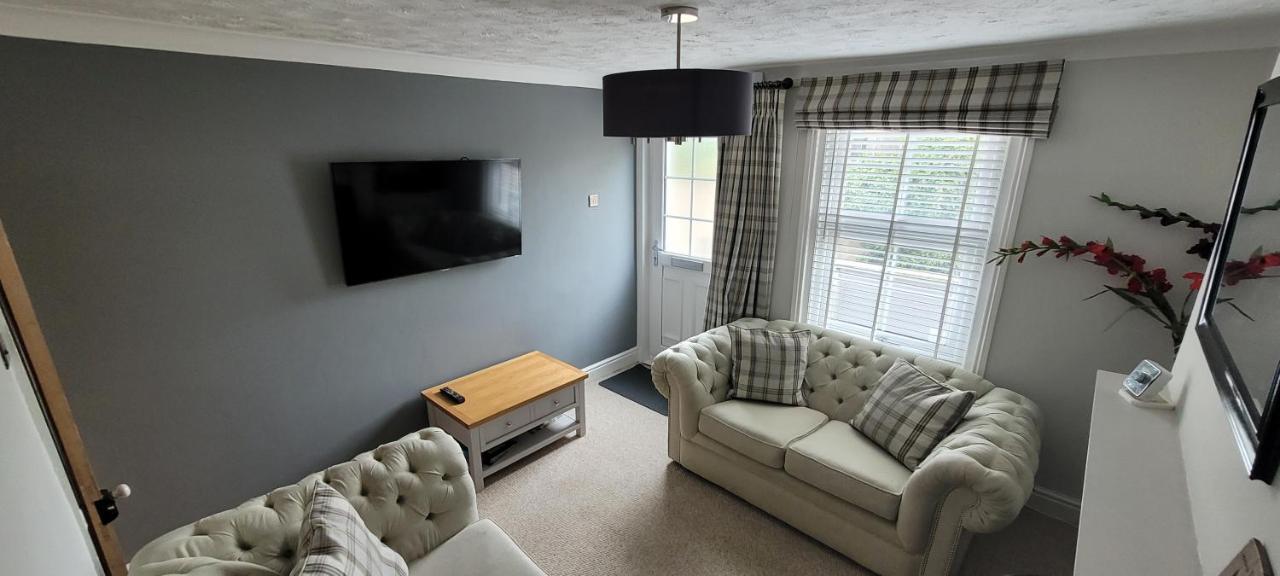 Caister Cottage, Beach 1 Minute Walk Away Caister-on-Sea Exterior foto